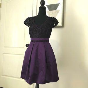 Karen Millen sz 6 US lace dress with POCKETS